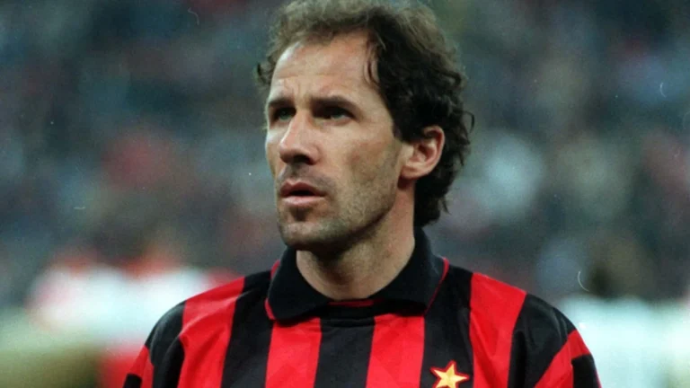 Addio a Franco Baresi, morto a 66 anni: il Milan perde la sua bandiera e il calcio una leggenda