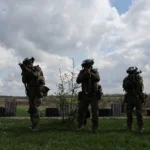 Ucraina apre inchiesta dopo assalto della folla a un mezzo per la leva militare a Leopoli