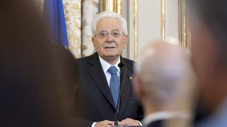 Seveso: Mattarella al Bosco delle Querce per l’anniversario del disastro