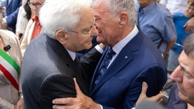 Mattarella ad Andria pe ricordare la strage ferroviaria di 10 anni fa, le vittime furono 23