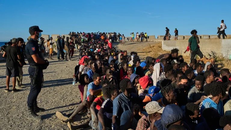 Dopo la crisi di Ceuta la Spagna chiede all’Italia di revocare i controlli alle frontiere