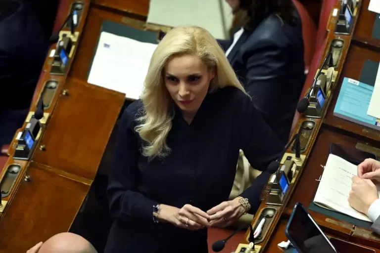 Chi sempre e chi (quasi) mai, le pagelle delle presenze in Parlamento