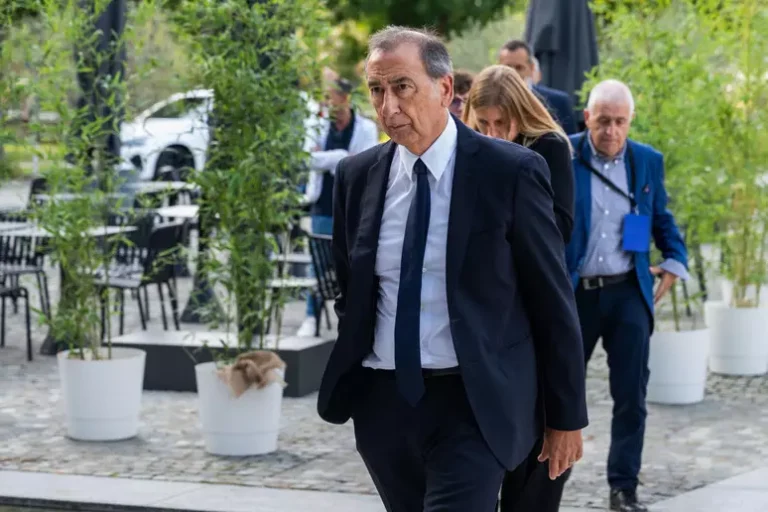 Il decreto non ancora al Colle. Sala: ‘Costretti a chiudere qualche scuola’