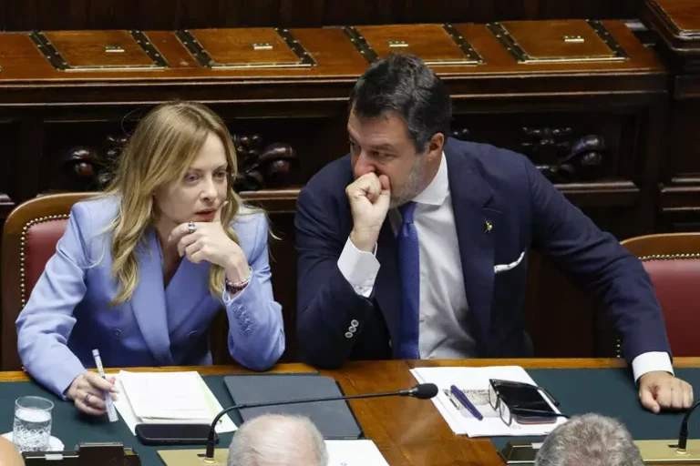 Tensione nel centrodestra su Strade sicure, la Lega attacca