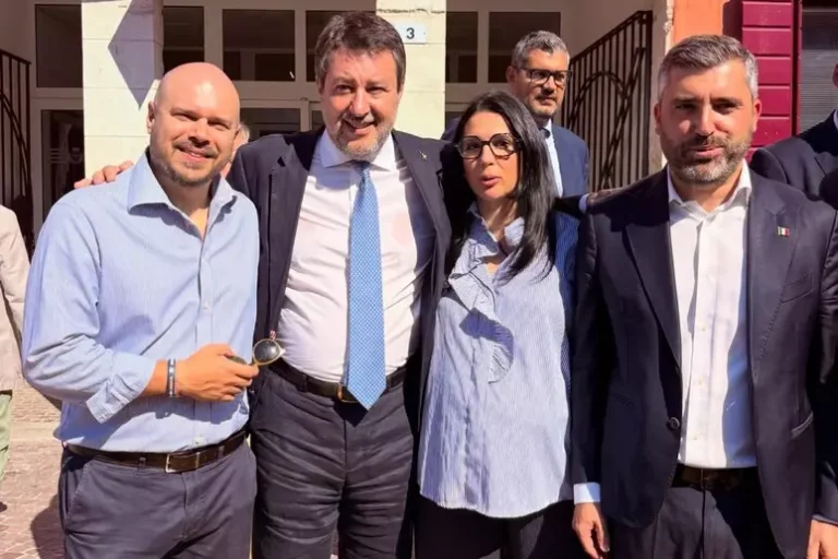 Sindaco nega la cittadinanza a una donna: ‘Non sa l’italiano’