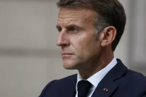Macron, ‘accordo su Groenlandia placa gli animi e riafferma la sovranità danese’