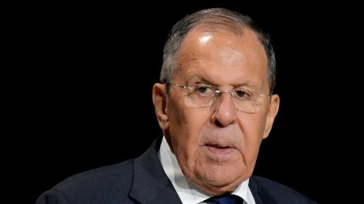 Lavrov, ‘pronti ai negoziati ma senza sospendere le ostilità’