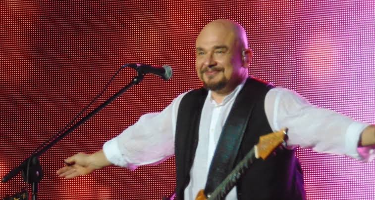 Il crooner di Putin compra casa in Italia: il caso Sergei Trofimov mette a nudo le crepe nel muro sanzionatorio europeo