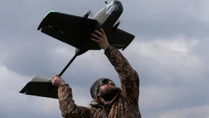 L’Ucraina riesce a intercettare più droni russi, ma resta dipendente da Starshield
