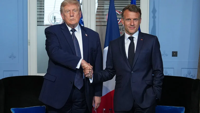 Il G7 approva il rilascio d’emergenza di 100 milioni di barili sotto pressione USA