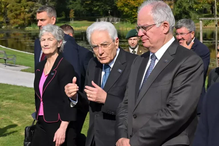 Mattarella: ‘Ora decisioni veloci, Difesa comune contro la postura della Russia’