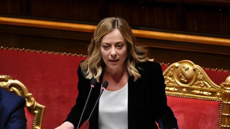 Ucraina, Meloni: “Intesa di Trump sul gasolio russo scelta molto rischiosa”