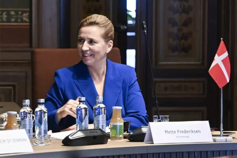 Premier danese critica i leader norvegese e finlandese per la telefonata a Putin