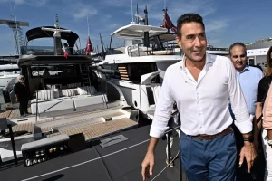 Vannacci vola su TikTok e X, ‘ma la reputazione è in calo’