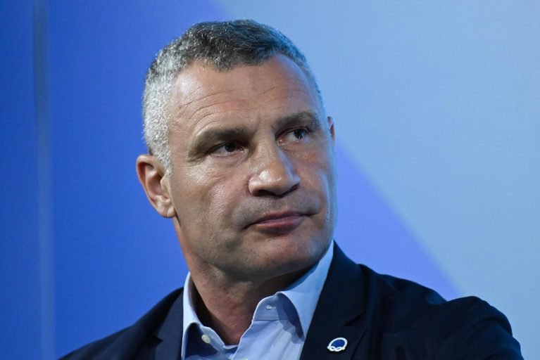 Sindaco di Kiev, colpito il Ponte Nord della città